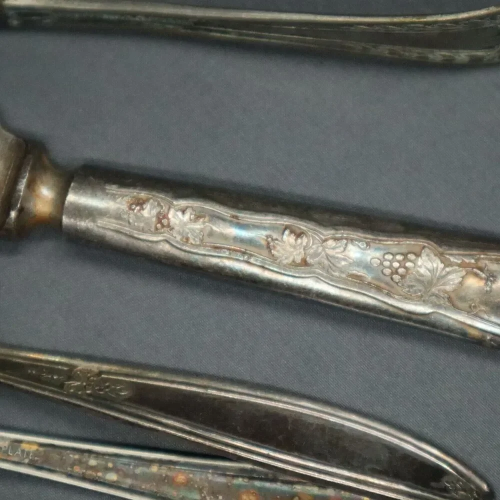 Silver plated flatware misc set of 7 pieces